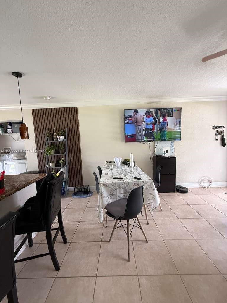 Real estate property located at 6708 Raleigh St, Broward, Driftwood Acres No 1, Hollywood, FL