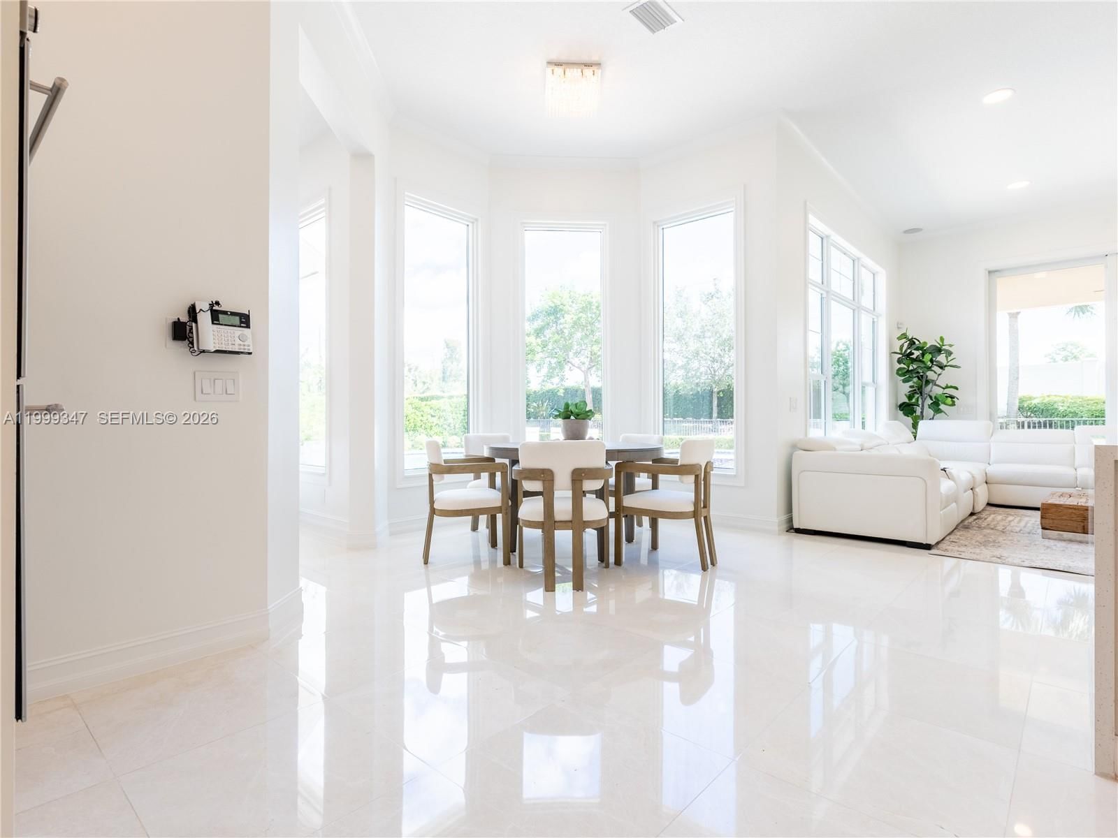 Real estate property located at 4950 Sterling Ranch Cir, Broward, Sterling Ranch, Davie, FL