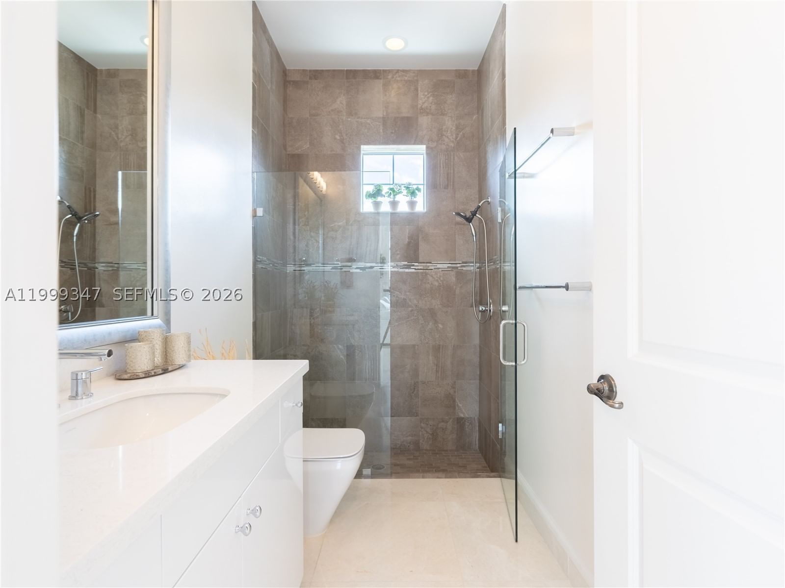 Real estate property located at 4950 Sterling Ranch Cir, Broward, Sterling Ranch, Davie, FL