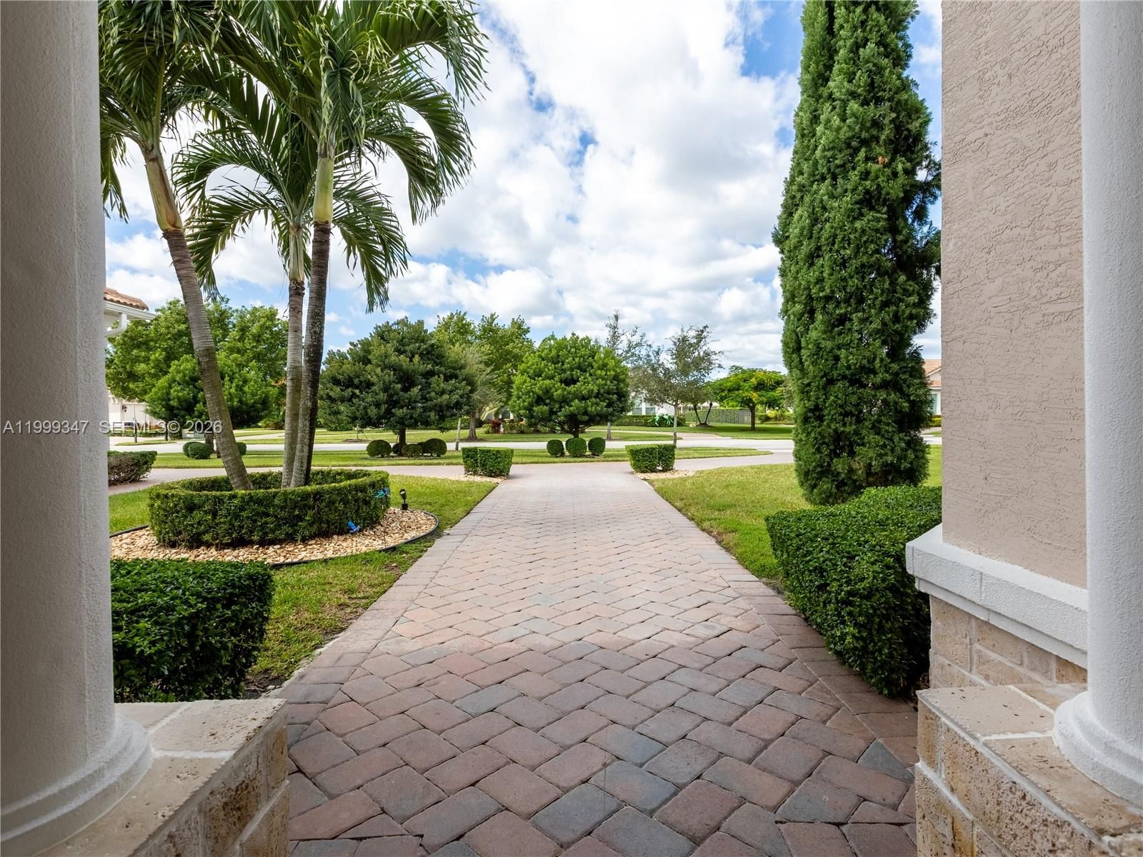 Real estate property located at 4950 Sterling Ranch Cir, Broward, Sterling Ranch, Davie, FL
