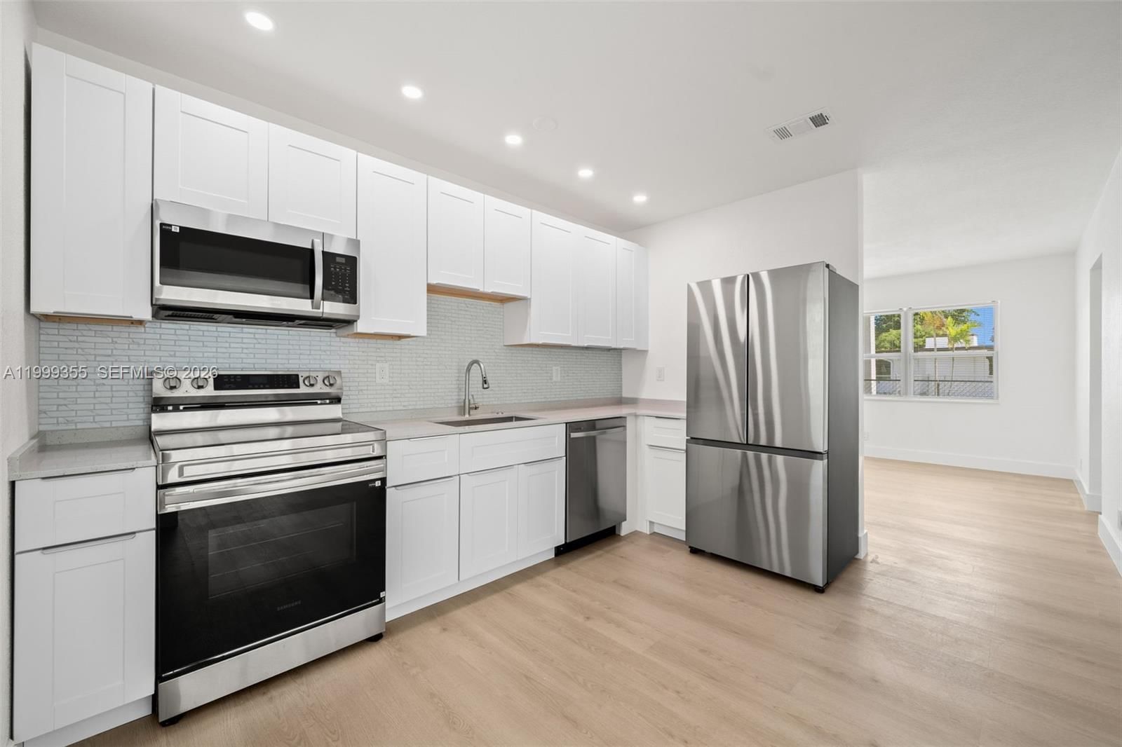 Real estate property located at 3061 2nd St, Broward, Boulevard Gardens, Fort Lauderdale, FL