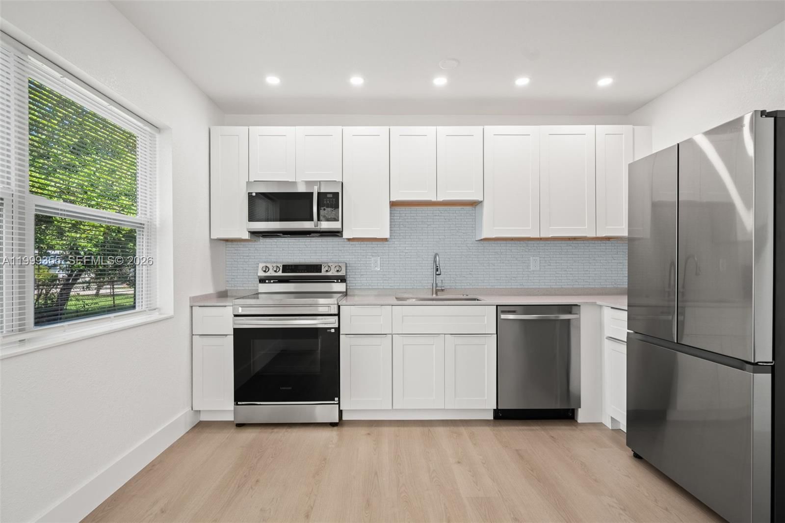 Real estate property located at 3061 2nd St, Broward, Boulevard Gardens, Fort Lauderdale, FL