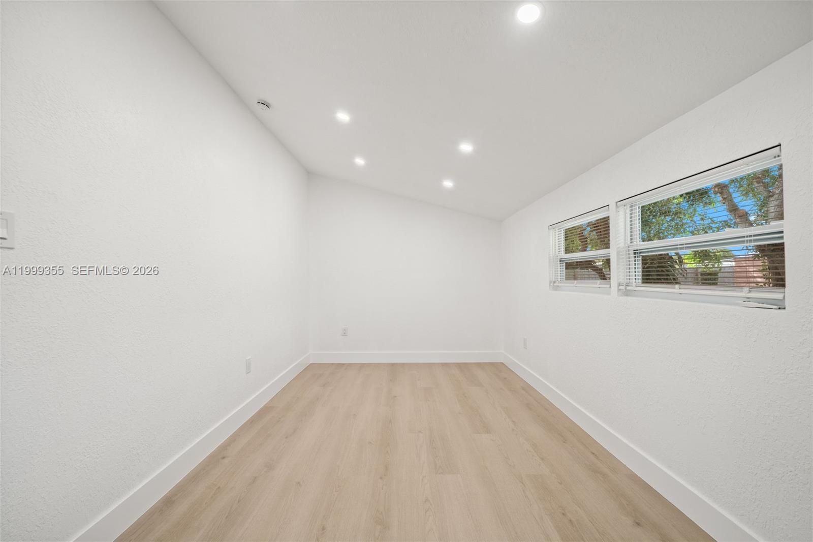 Real estate property located at 3061 2nd St, Broward, Boulevard Gardens, Fort Lauderdale, FL