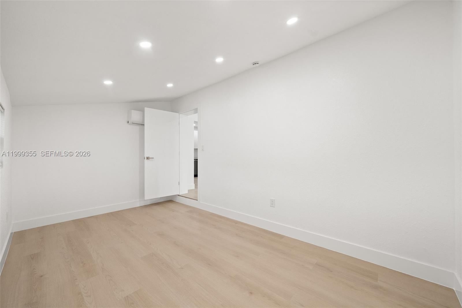 Real estate property located at 3061 2nd St, Broward, Boulevard Gardens, Fort Lauderdale, FL