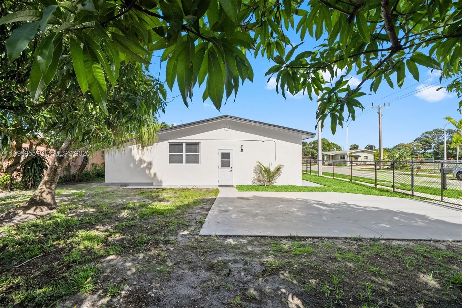 Real estate property located at 3061 2nd St, Broward, Boulevard Gardens, Fort Lauderdale, FL