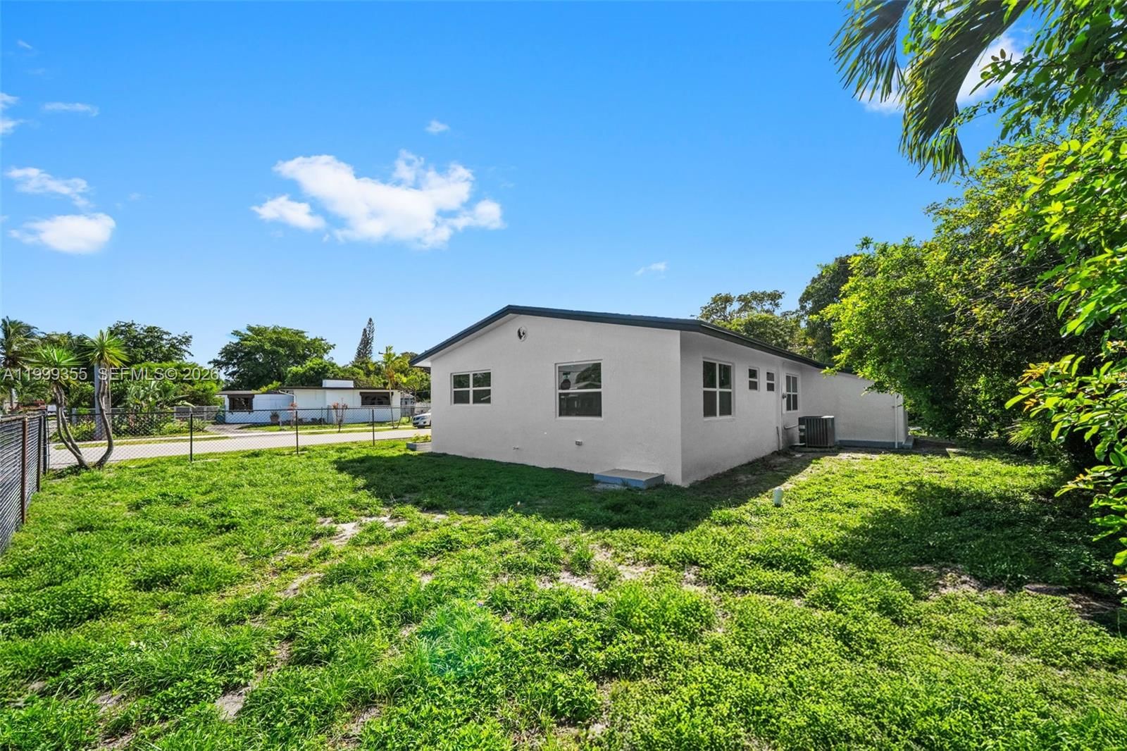 Real estate property located at 3061 2nd St, Broward, Boulevard Gardens, Fort Lauderdale, FL