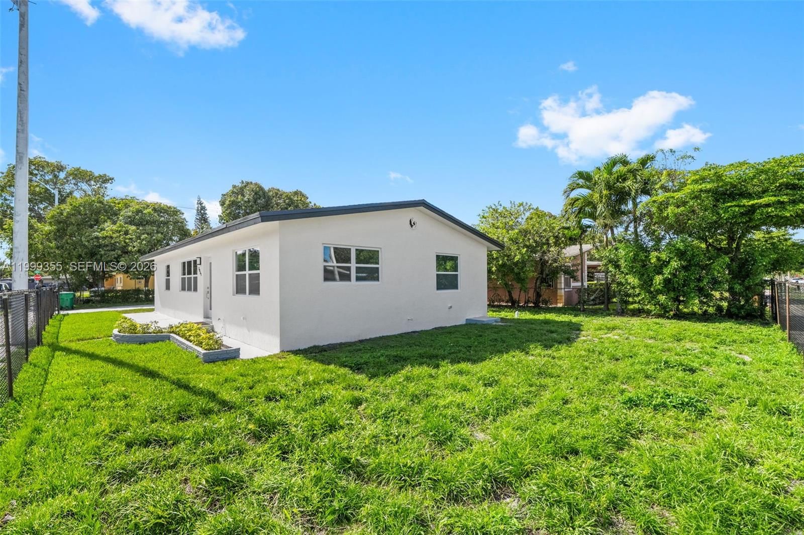 Real estate property located at 3061 2nd St, Broward, Boulevard Gardens, Fort Lauderdale, FL