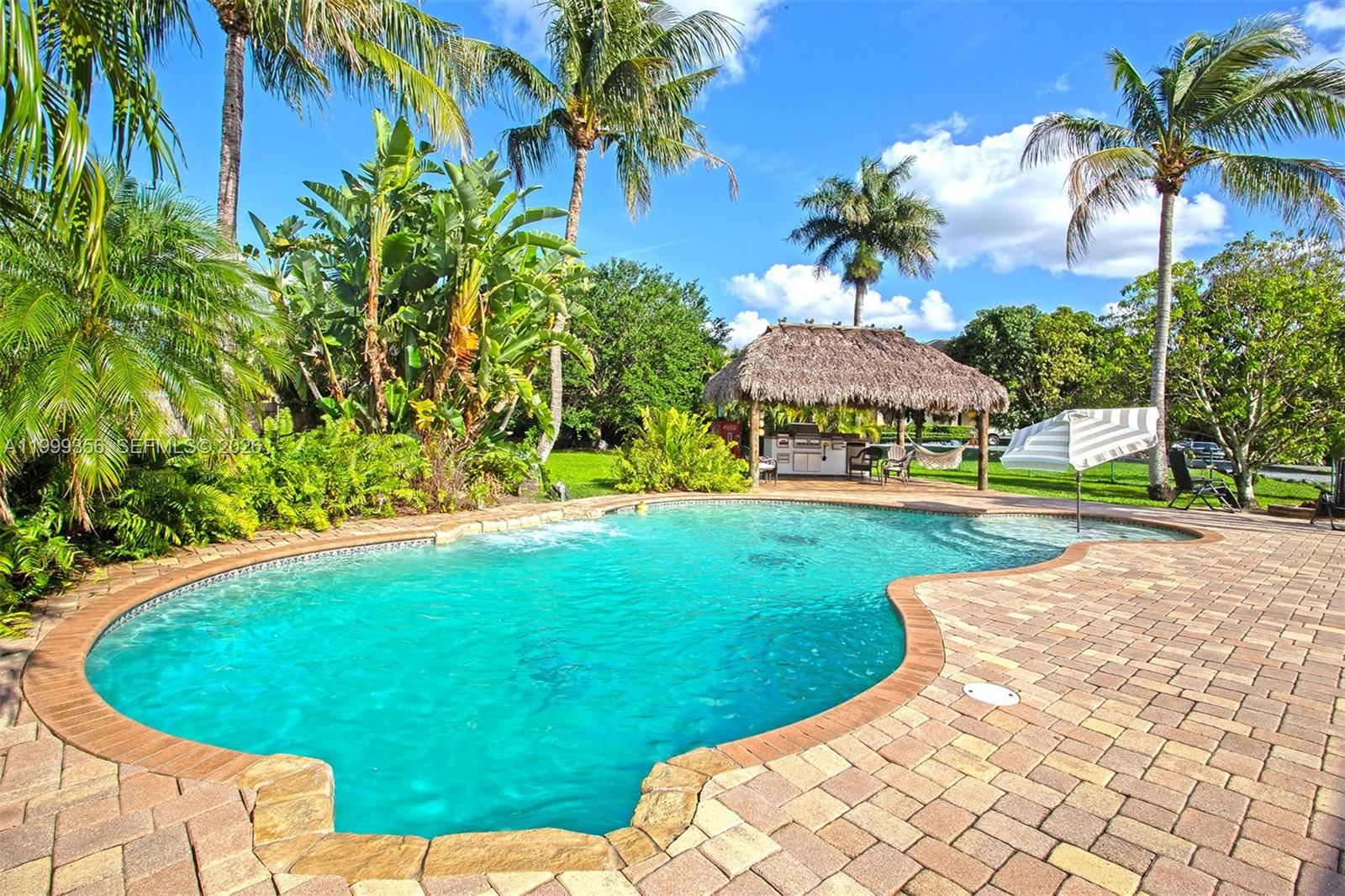 Real estate property located at 5520 163rd Ave, Broward, Chambers Land Co Sub Se1/, Southwest Ranches, FL