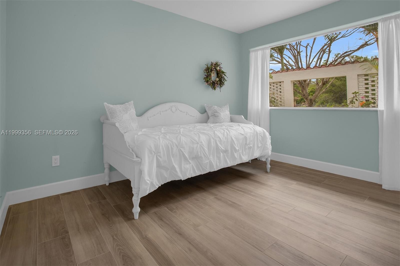 Real estate property located at 5520 163rd Ave, Broward, Chambers Land Co Sub Se1/, Southwest Ranches, FL