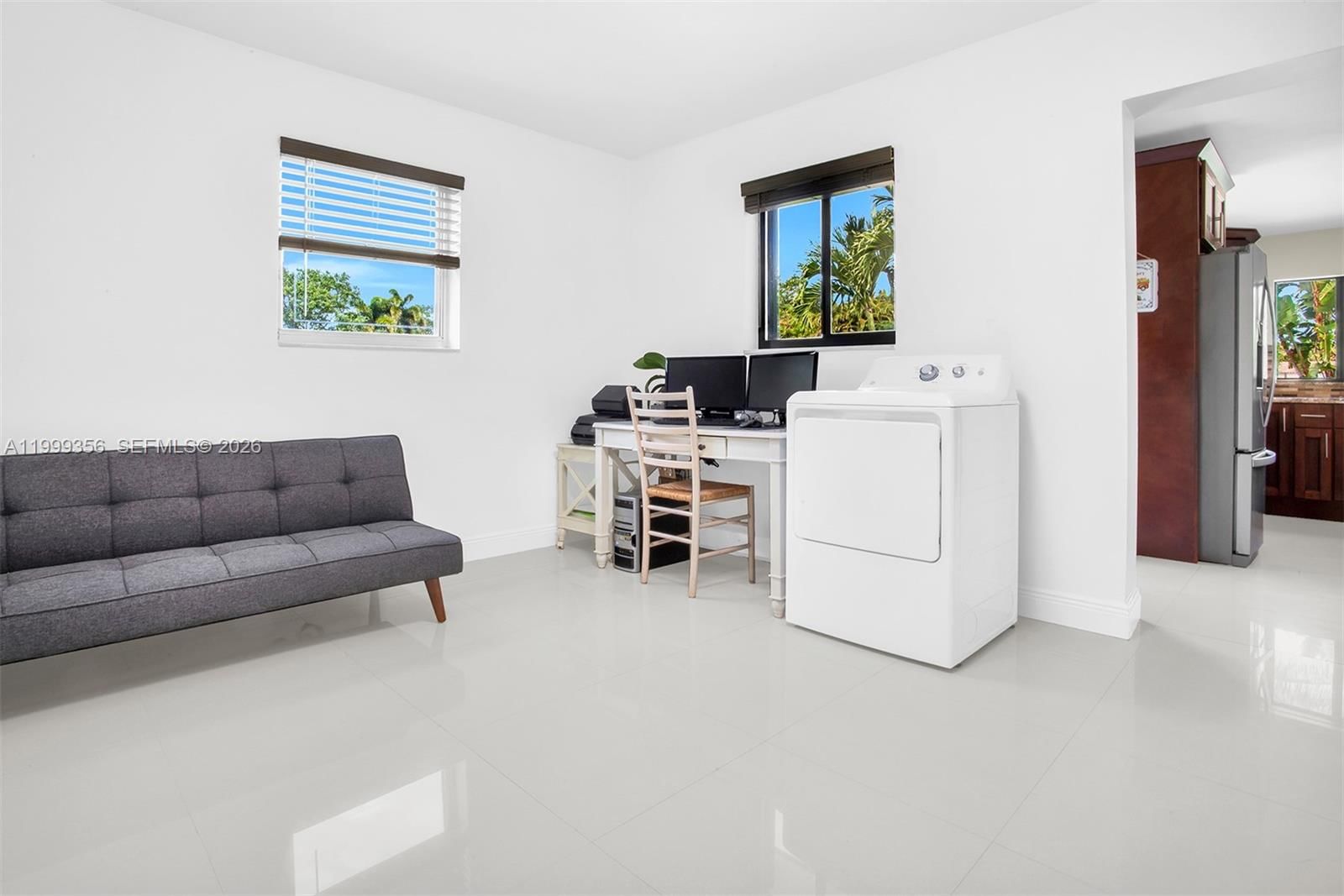 Real estate property located at 5520 163rd Ave, Broward, Chambers Land Co Sub Se1/, Southwest Ranches, FL