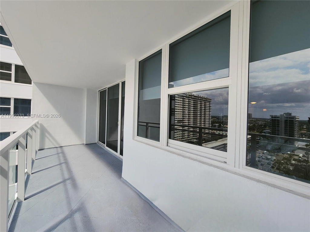Real estate property located at 2030 Ocean Dr #1402, Broward, Parker Plaza Condo Estate, Hallandale Beach, FL