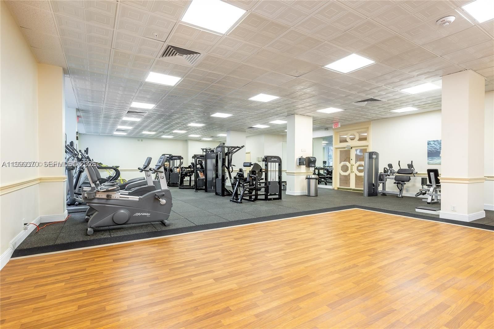Real estate property located at 2030 Ocean Dr #1402, Broward, Parker Plaza Condo Estate, Hallandale Beach, FL