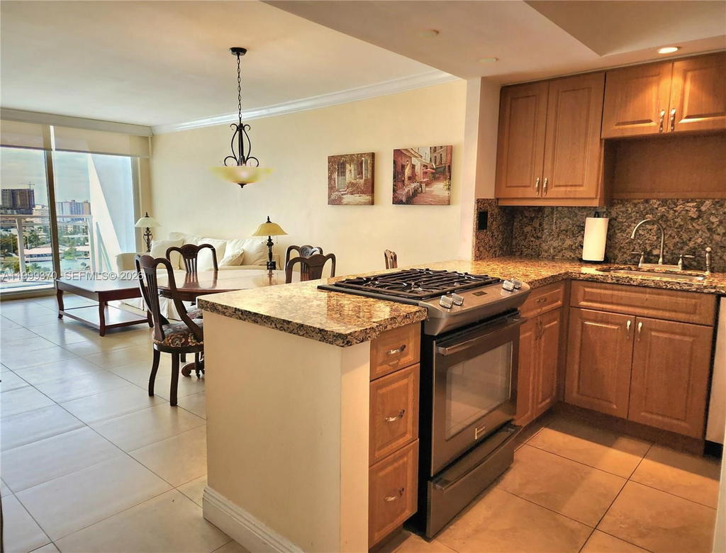 Real estate property located at 2030 Ocean Dr #1402, Broward, Parker Plaza Condo Estate, Hallandale Beach, FL