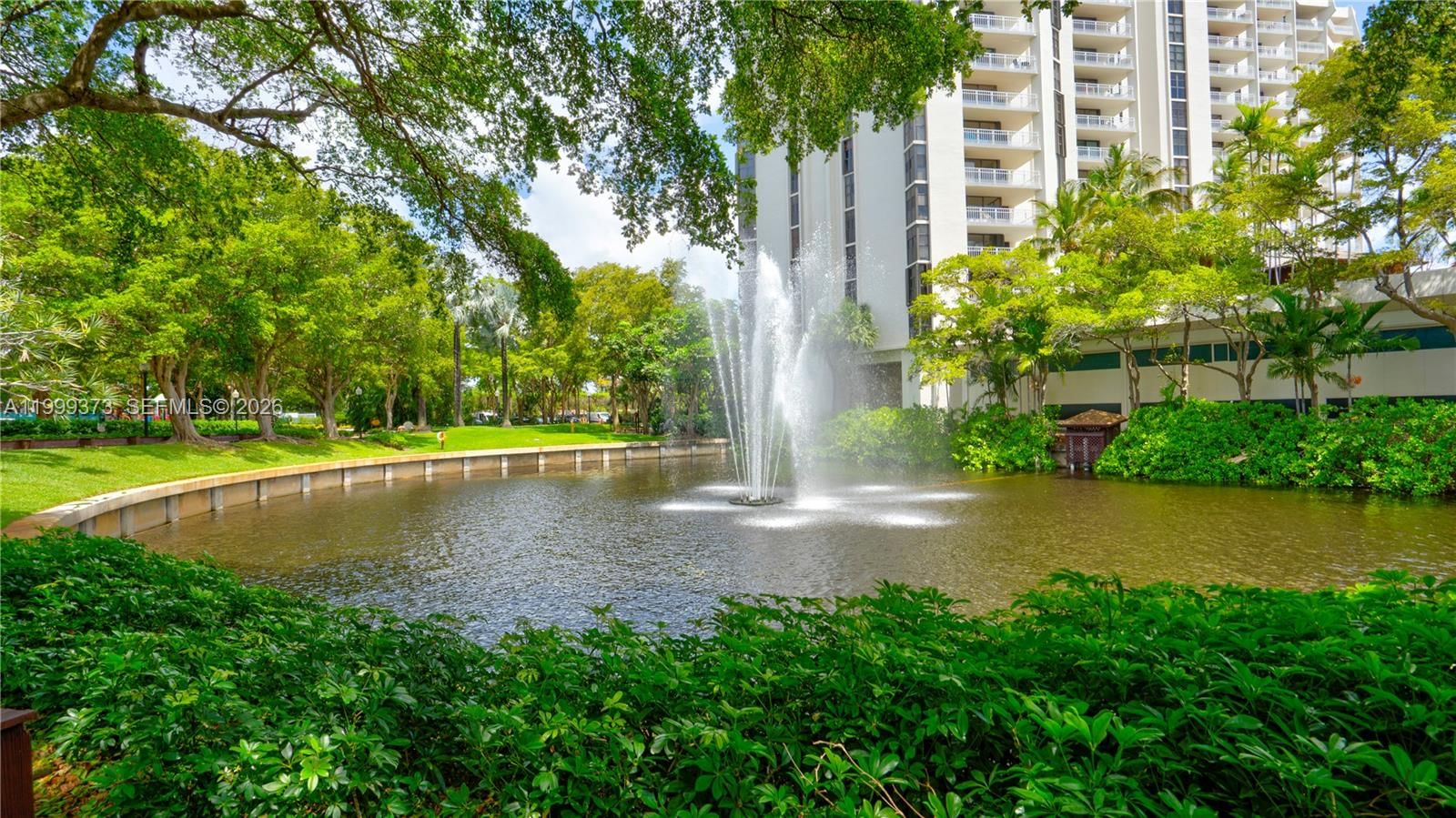 Real estate property located at 4000 Towerside Ter #908, Miami-dade, The Towers Of Quayside Co, Miami, FL