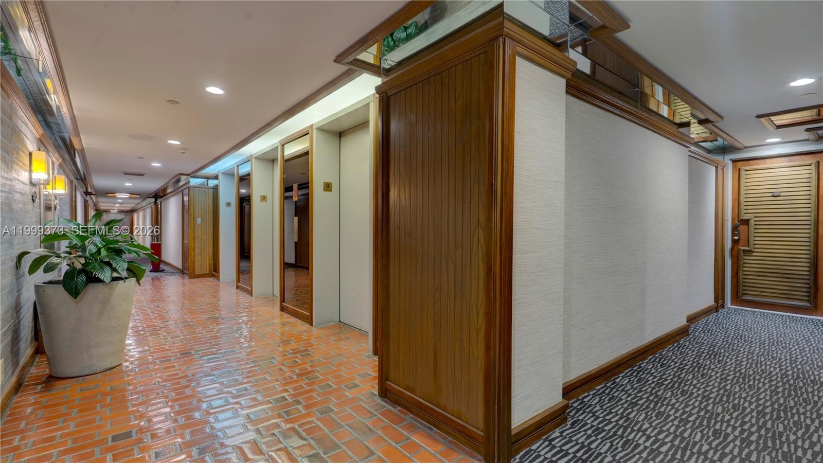 Real estate property located at 4000 Towerside Ter #908, Miami-dade, The Towers Of Quayside Co, Miami, FL