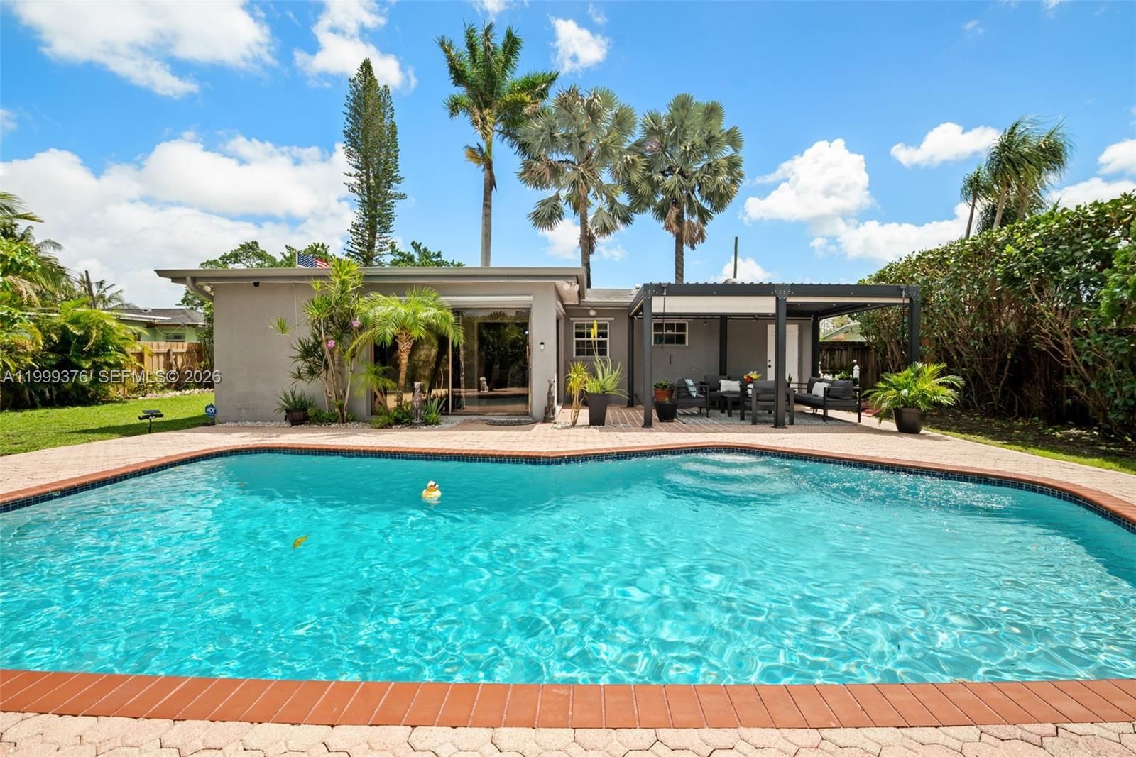 Real estate property located at 911 51st Ave, Broward, Lauderdale Golf Estates, Plantation, FL