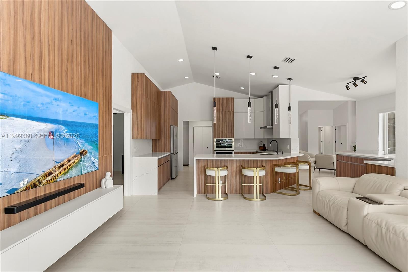 Real estate property located at 7709 87th Ave, Broward, Woodmont Tract 57, Tamarac, FL