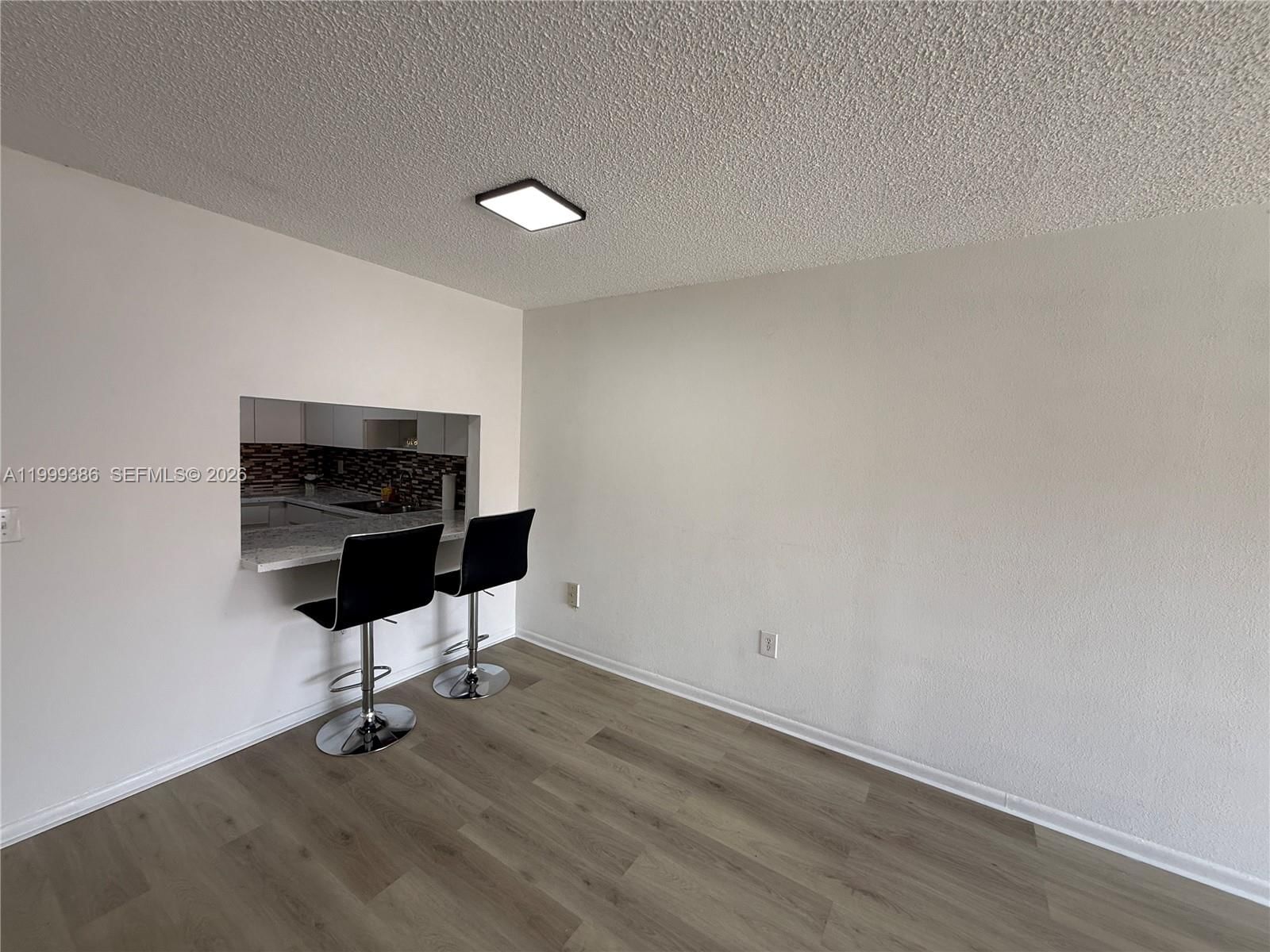 Real estate property located at 1900 68th St B203, Miami-dade, Los Arboles Condo, Hialeah, FL