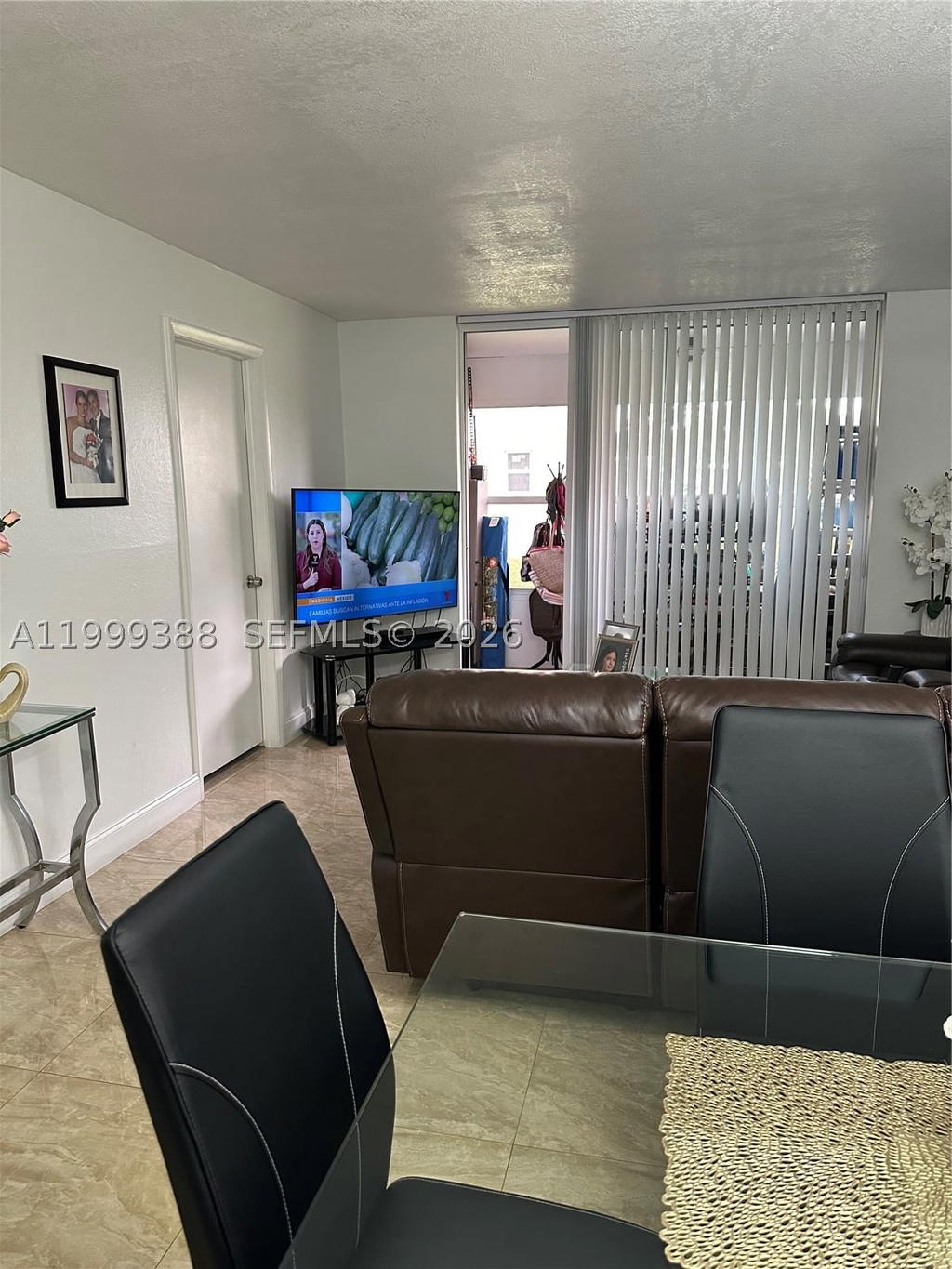 Real estate property located at 8021 Sunrise Lakes Dr #101, Broward, Sunrise Lakes 32 Condo, Sunrise, FL