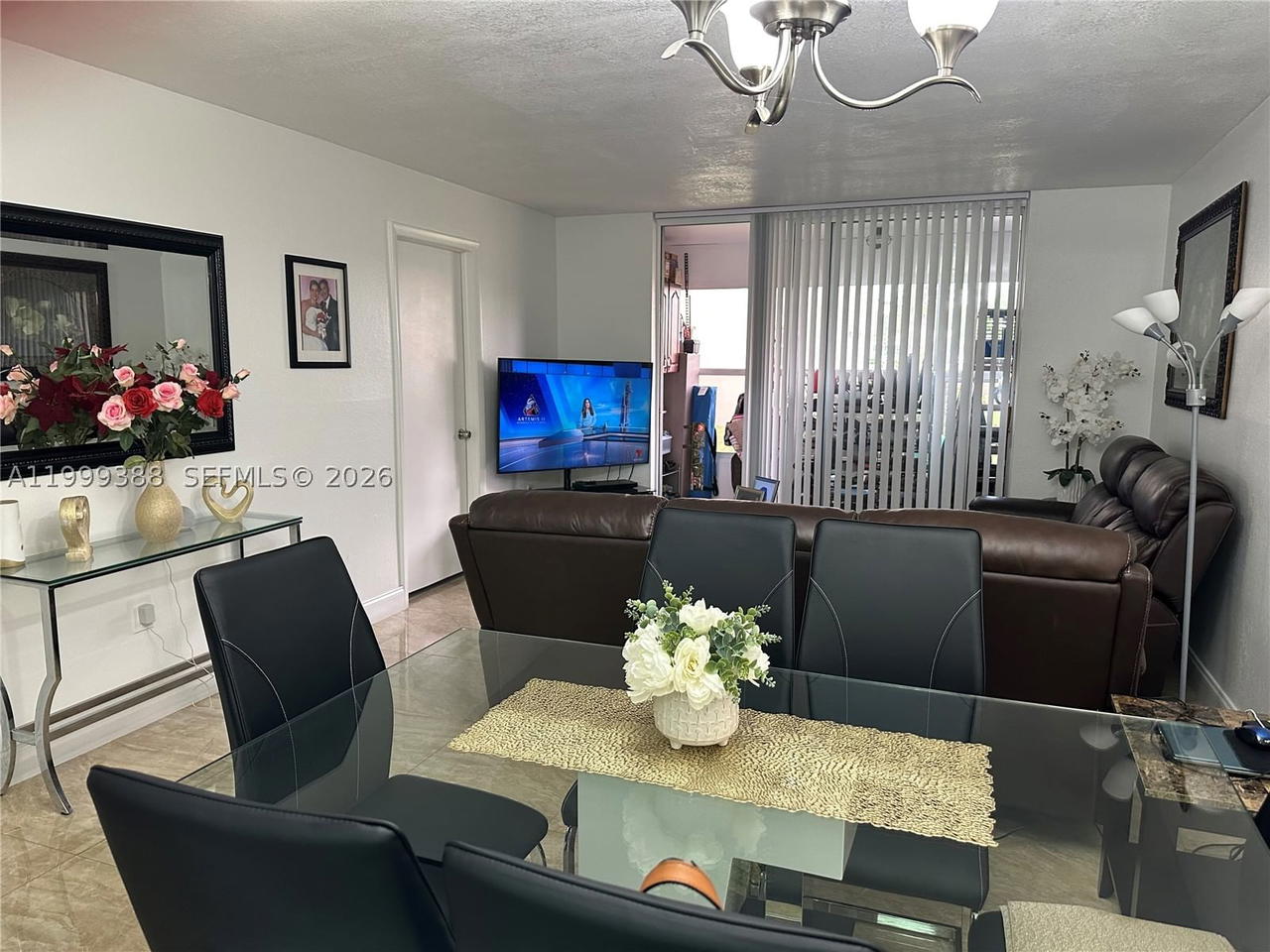 Real estate property located at 8021 Sunrise Lakes Dr #101, Broward, Sunrise Lakes 32 Condo, Sunrise, FL