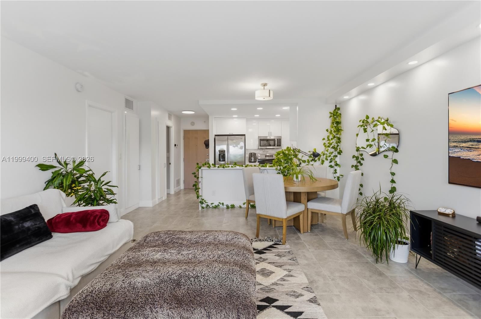 Real estate property located at 340 Sunset Dr #407, Broward, Essex Tower Condo, Fort Lauderdale, FL