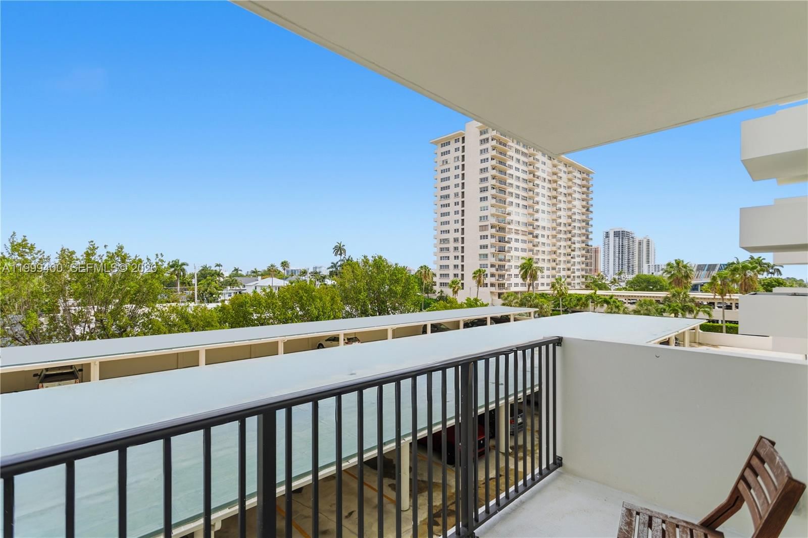 Real estate property located at 340 Sunset Dr #407, Broward, Essex Tower Condo, Fort Lauderdale, FL