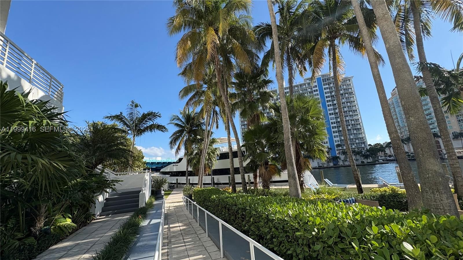 Real estate property located at 2670 Sunrise Blvd #309, Broward, Gallery One Condo, Fort Lauderdale, FL