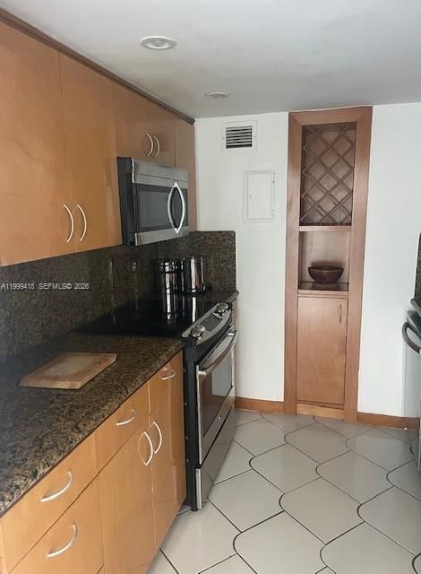 Real estate property located at 900 Bay Dr #311, Miami-dade, King Cole Condo, Miami Beach, FL