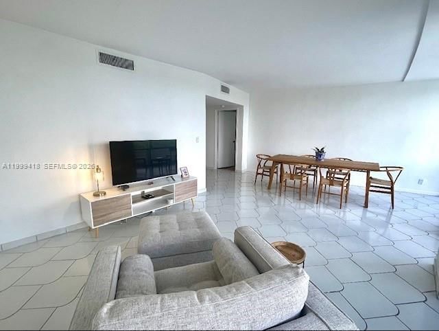 Real estate property located at 900 Bay Dr #311, Miami-dade, King Cole Condo, Miami Beach, FL