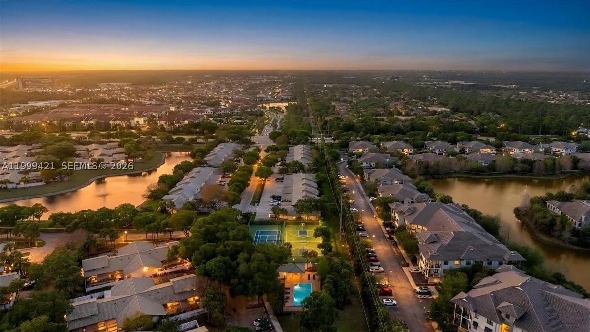 Real estate property located at 12680 Woodmill Dr, Palm Beach, Westwood Lakes 4 Westwood, Palm Beach Gardens, FL