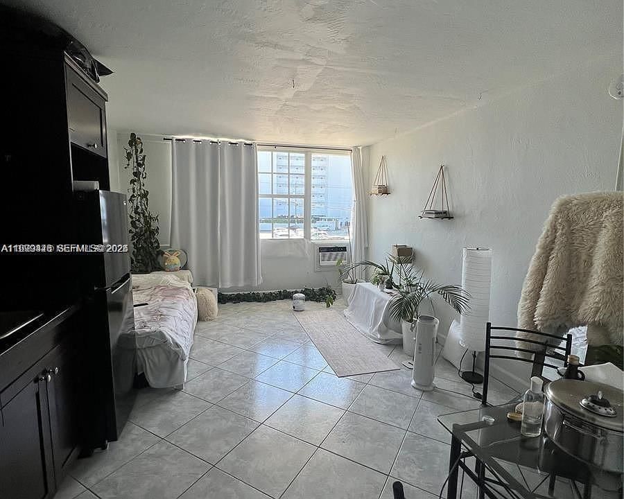 Real estate property located at 6484 Indian Creek Dr #214, Miami-dade, Amd Pl Of 2nd Ocean Front, Miami Beach, FL