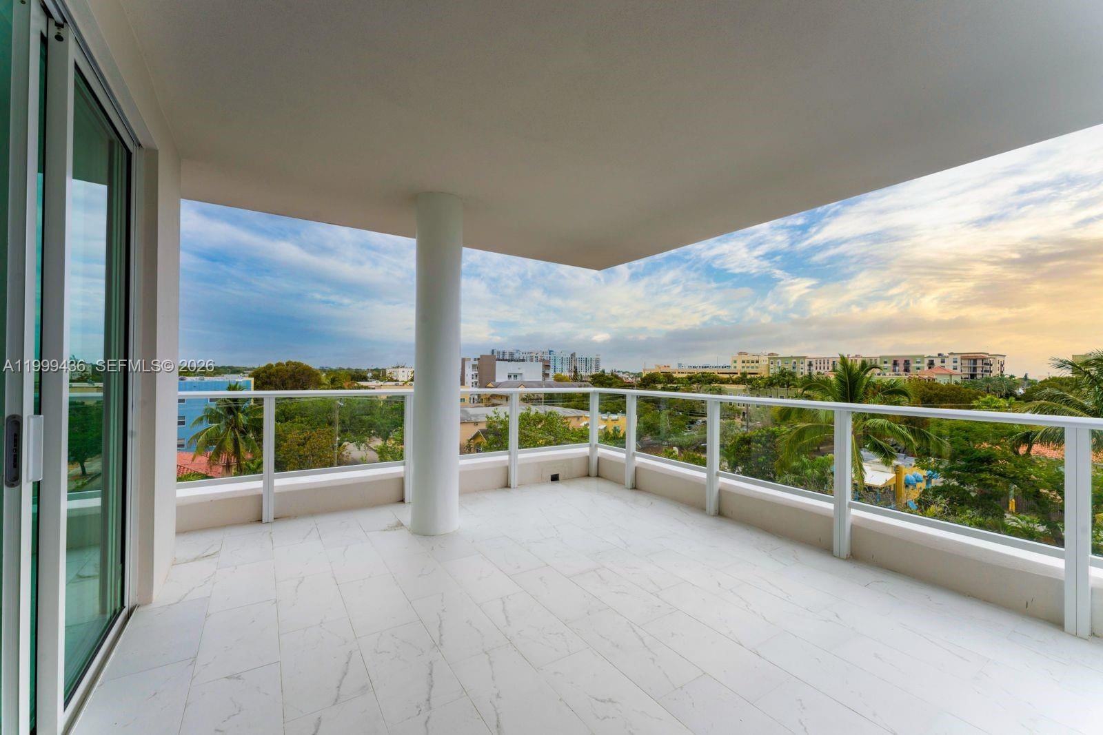 Real estate property located at 1850 Monroe St #409, Broward, Residence On Monroe, Hollywood, FL