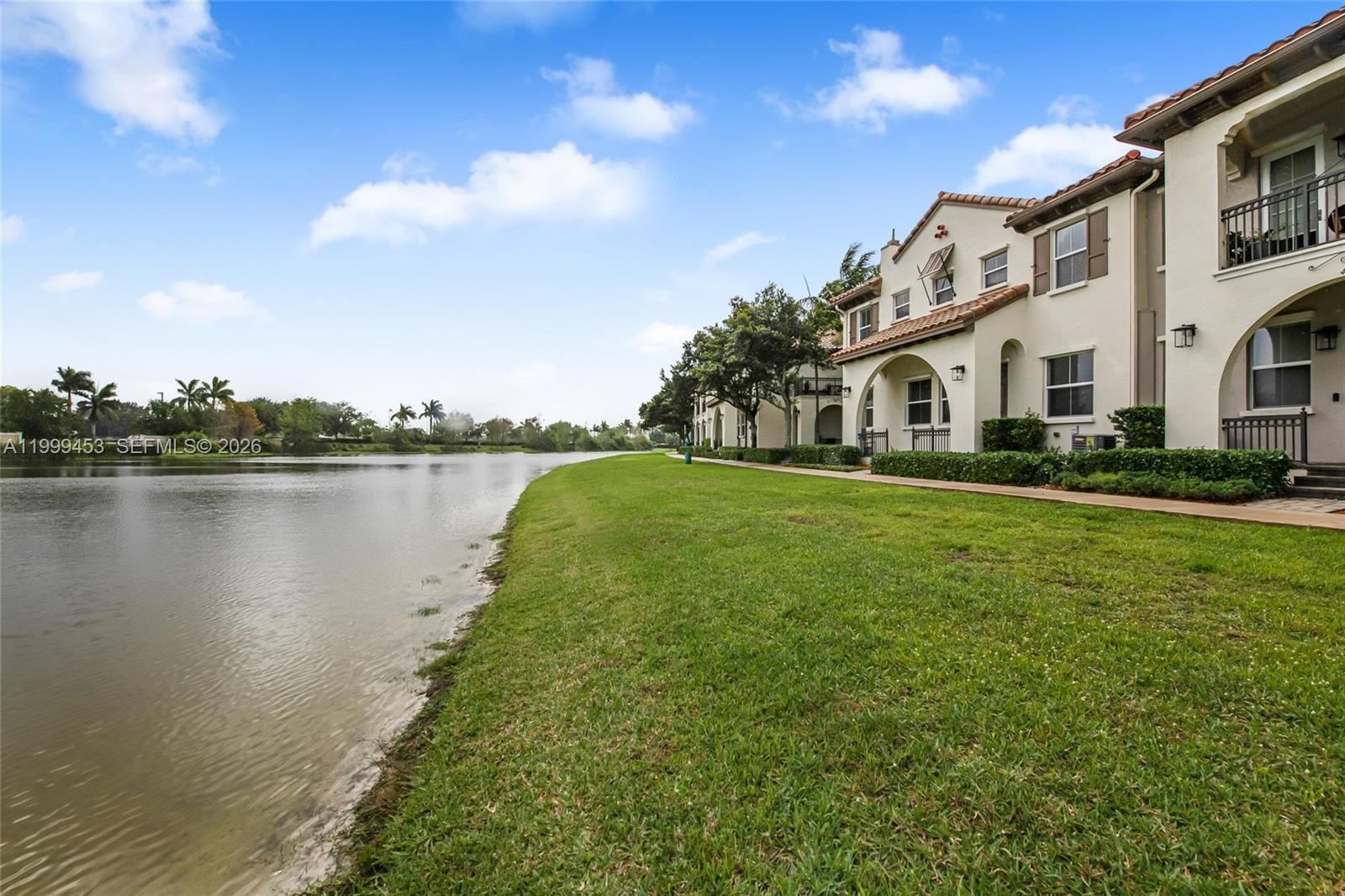 Real estate property located at 4153 Cascada Cir, Broward, Monterra Plat, Cooper City, FL