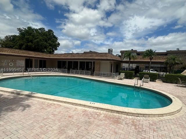 Real estate property located at 2420 81st Ave #403, Broward, Arrowhead Condo No Vii, Davie, FL