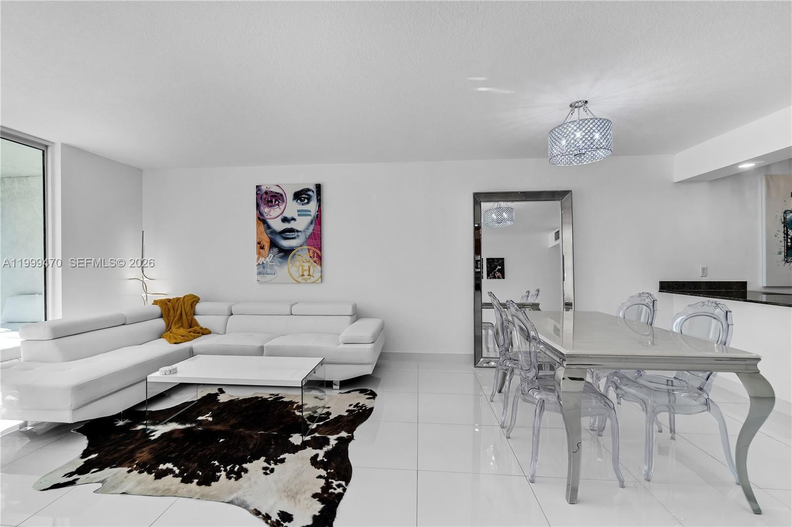 Real estate property located at 1200 Brickell Bay Dr #2017, Miami-dade, The Club At Brickell Bay, Miami, FL