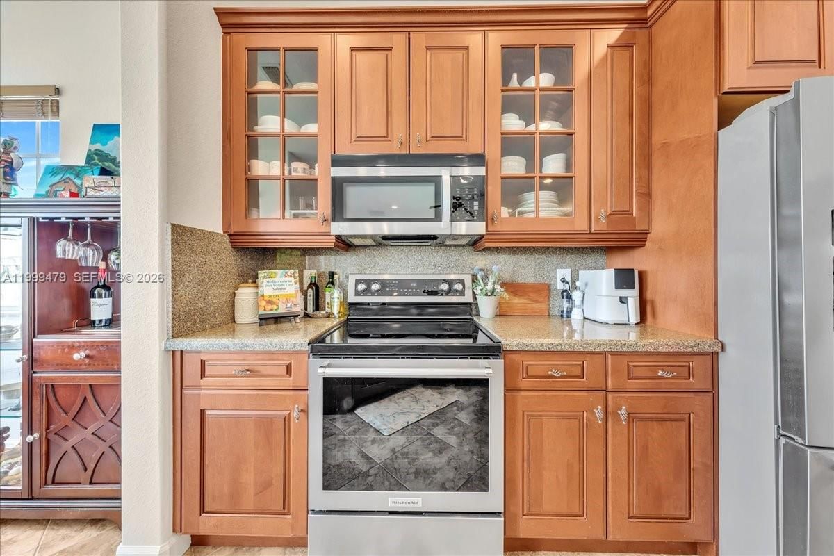 Real estate property located at 8275 127th Ln #34-F, Broward, Cypress Pointe Iv At Hero, Parkland, FL