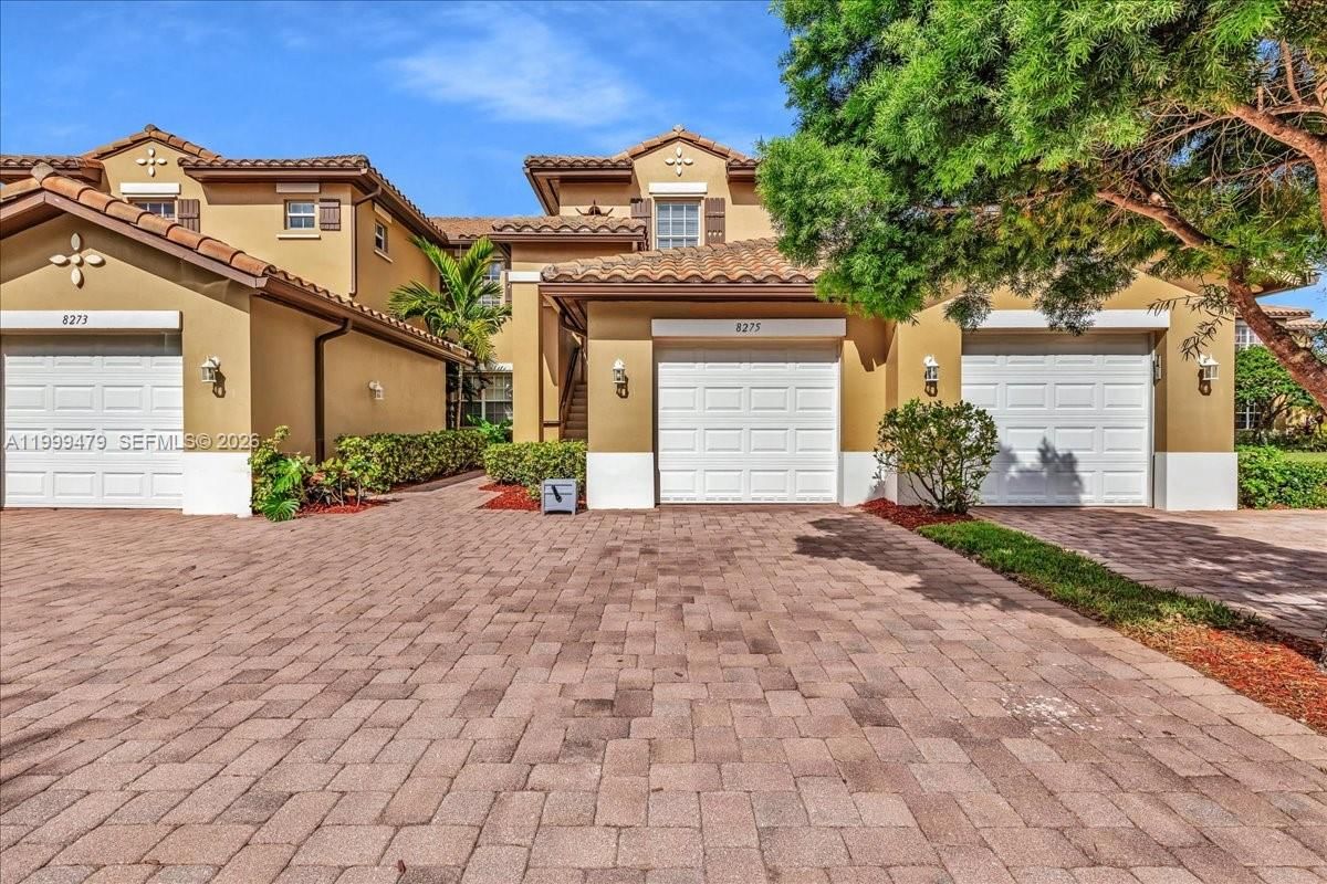 Real estate property located at 8275 127th Ln #34-F, Broward, Cypress Pointe Iv At Hero, Parkland, FL