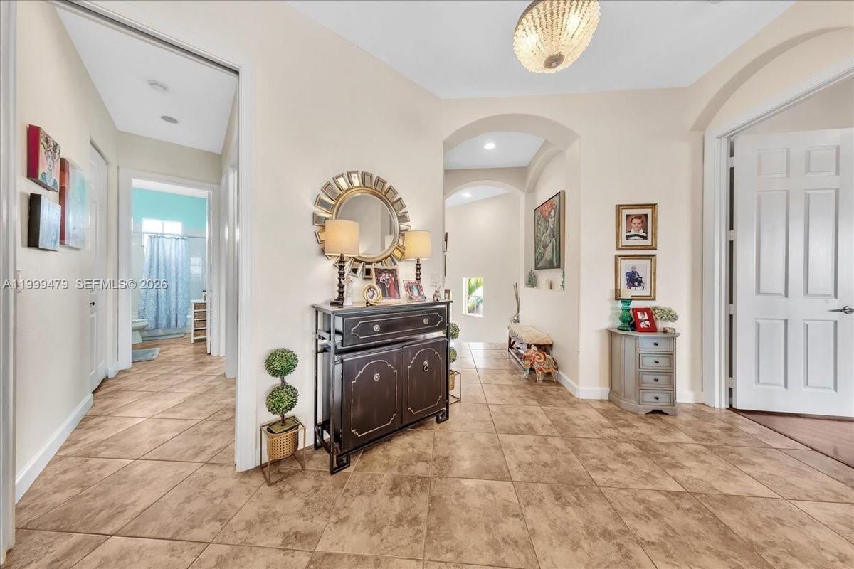 Real estate property located at 8275 127th Ln #34-F, Broward, Cypress Pointe Iv At Hero, Parkland, FL