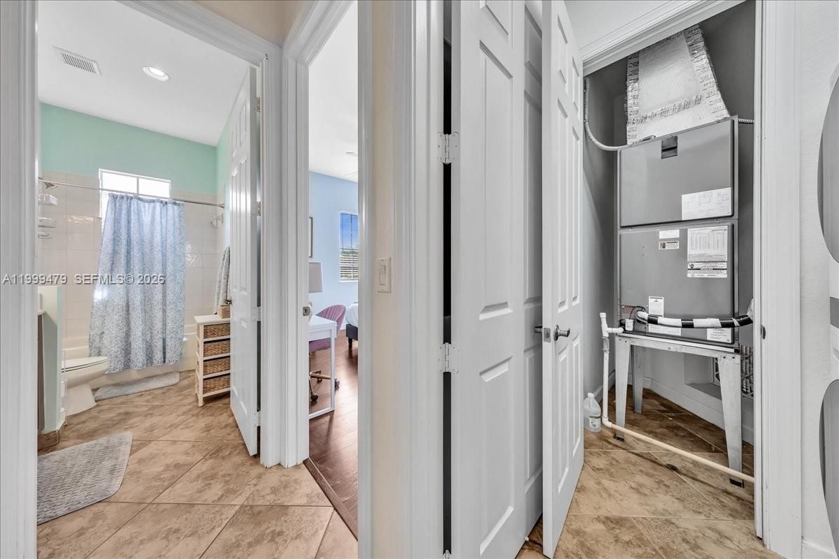 Real estate property located at 8275 127th Ln #34-F, Broward, Cypress Pointe Iv At Hero, Parkland, FL