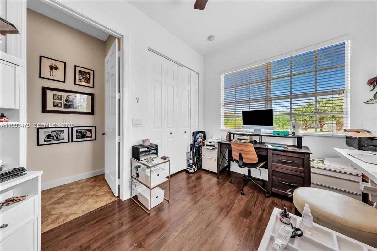 Real estate property located at 8275 127th Ln #34-F, Broward, Cypress Pointe Iv At Hero, Parkland, FL