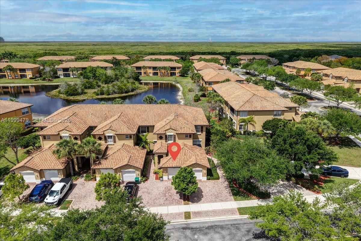 Real estate property located at 8275 127th Ln #34-F, Broward, Cypress Pointe Iv At Hero, Parkland, FL