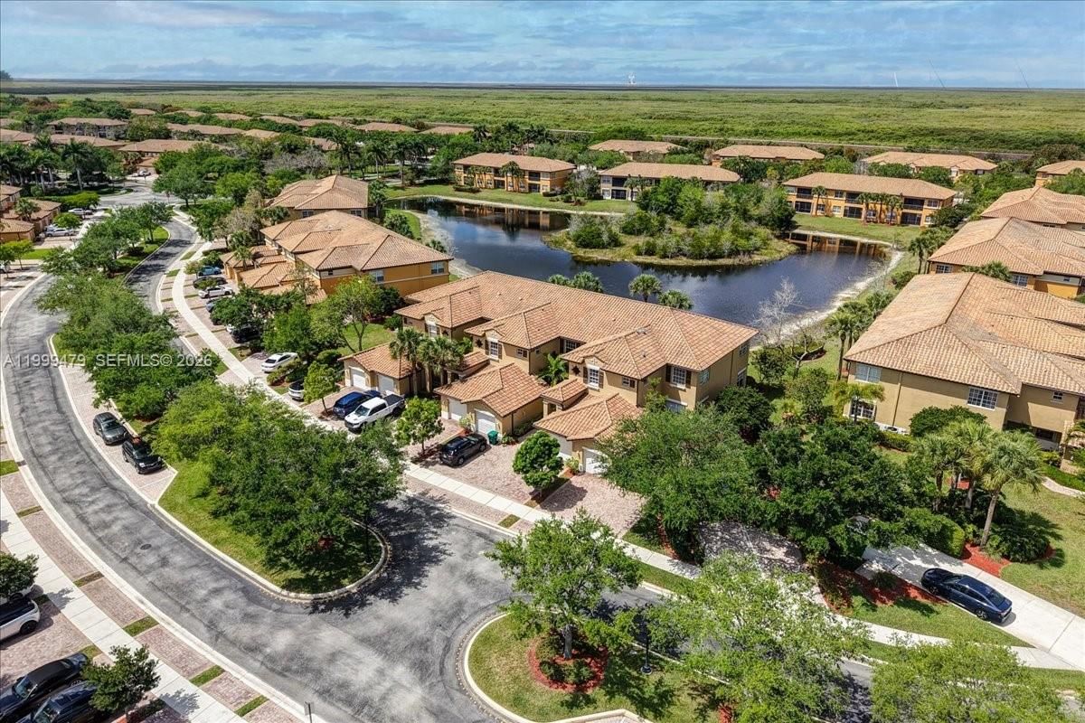 Real estate property located at 8275 127th Ln #34-F, Broward, Cypress Pointe Iv At Hero, Parkland, FL