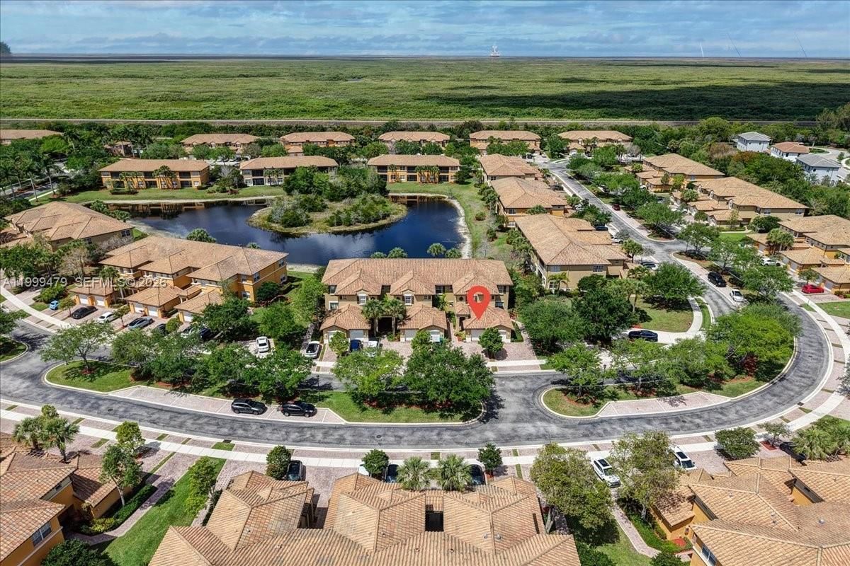 Real estate property located at 8275 127th Ln #34-F, Broward, Cypress Pointe Iv At Hero, Parkland, FL