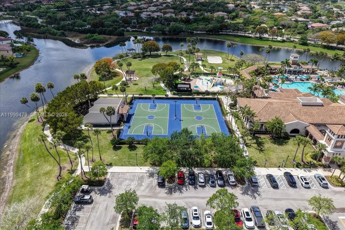 Real estate property located at 8275 127th Ln #34-F, Broward, Cypress Pointe Iv At Hero, Parkland, FL