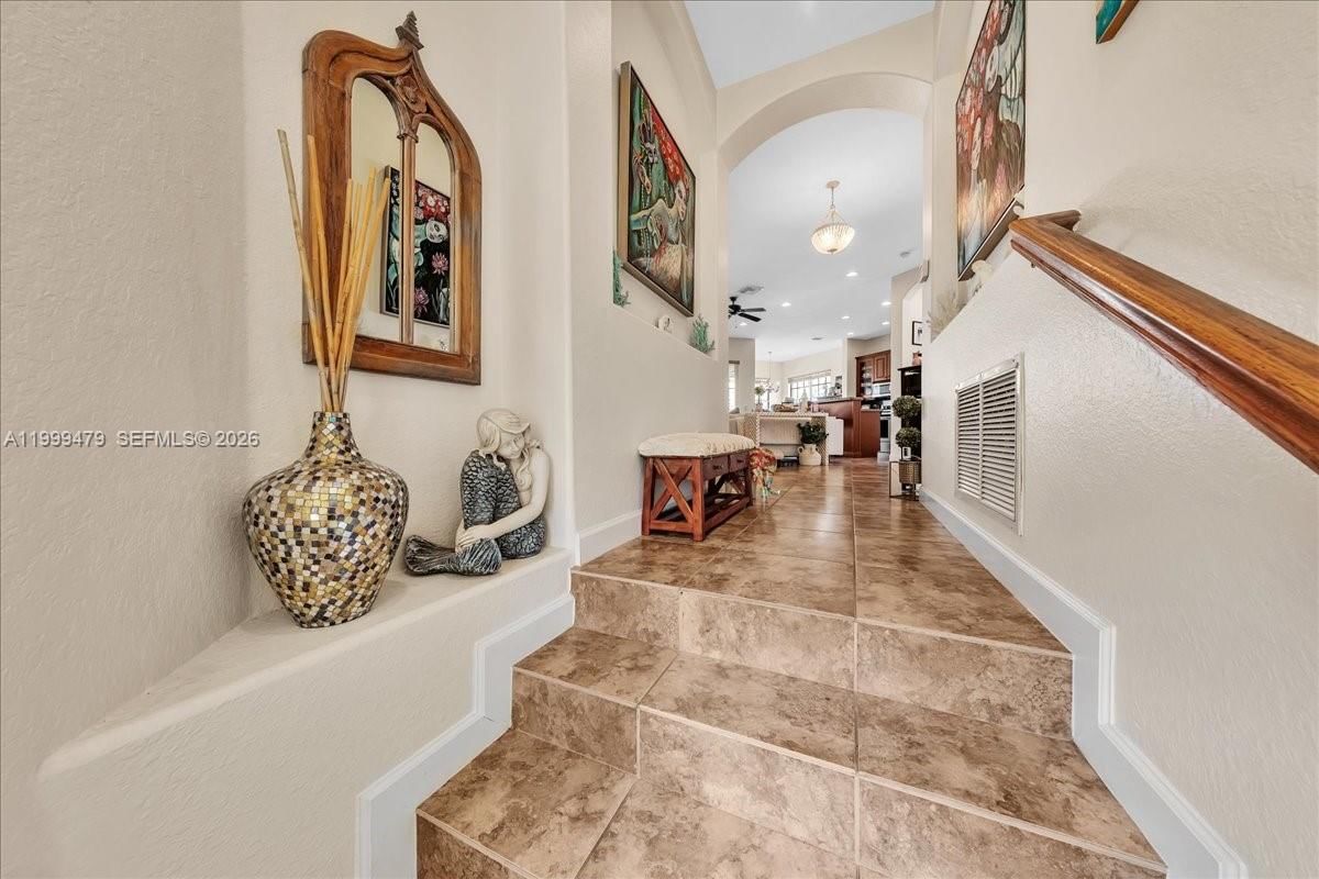 Real estate property located at 8275 127th Ln #34-F, Broward, Cypress Pointe Iv At Hero, Parkland, FL