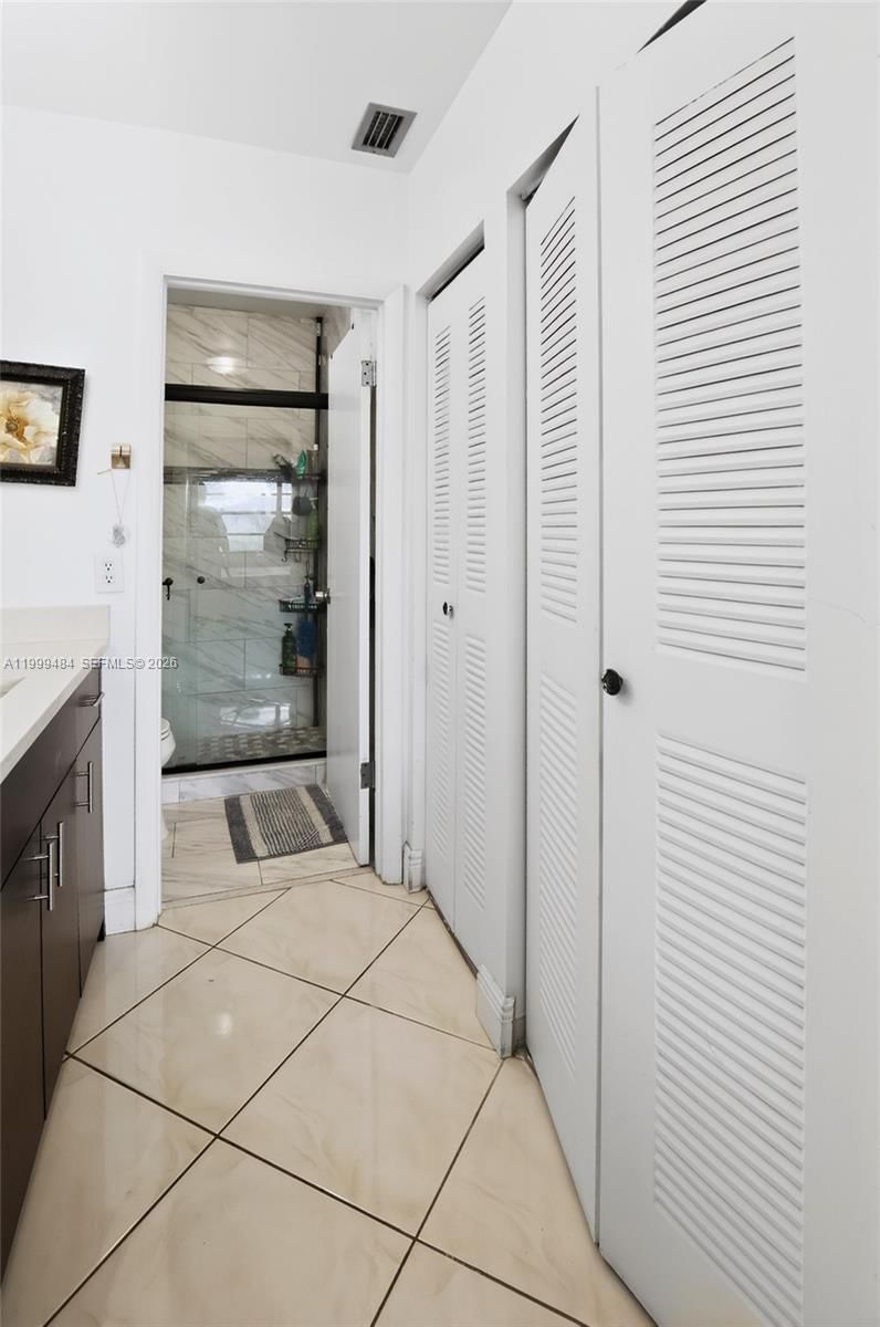 Real estate property located at 6445 Pinehurst Cir W D25, Broward, Wedgewood Condominium, Tamarac, FL