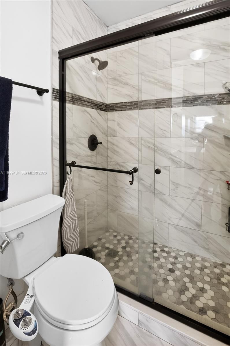 Real estate property located at 6445 Pinehurst Cir W D25, Broward, Wedgewood Condominium, Tamarac, FL