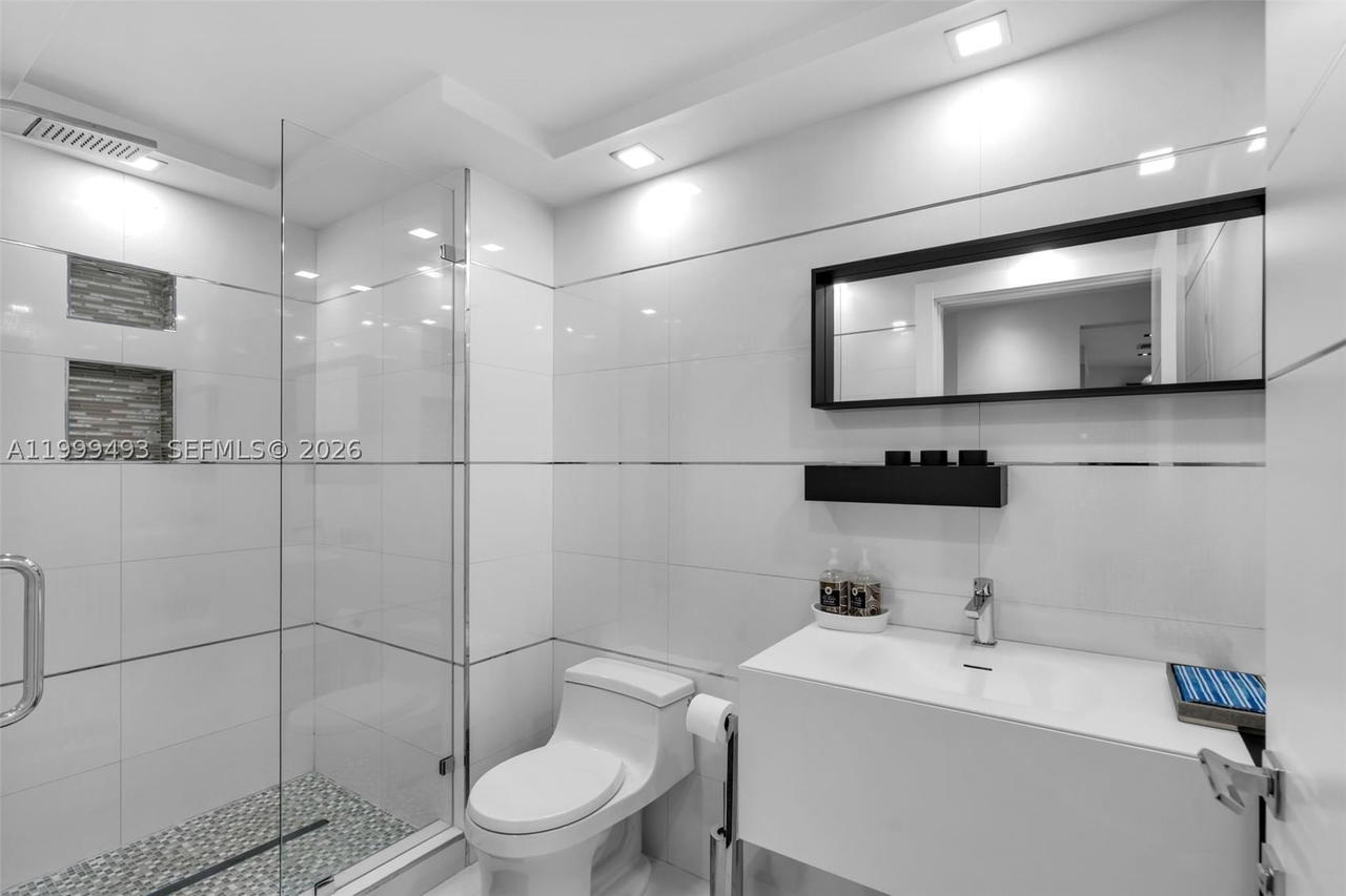 Real estate property located at 4775 Collins Ave #3608, Miami-dade, Green Diamond Condo, Miami Beach, FL