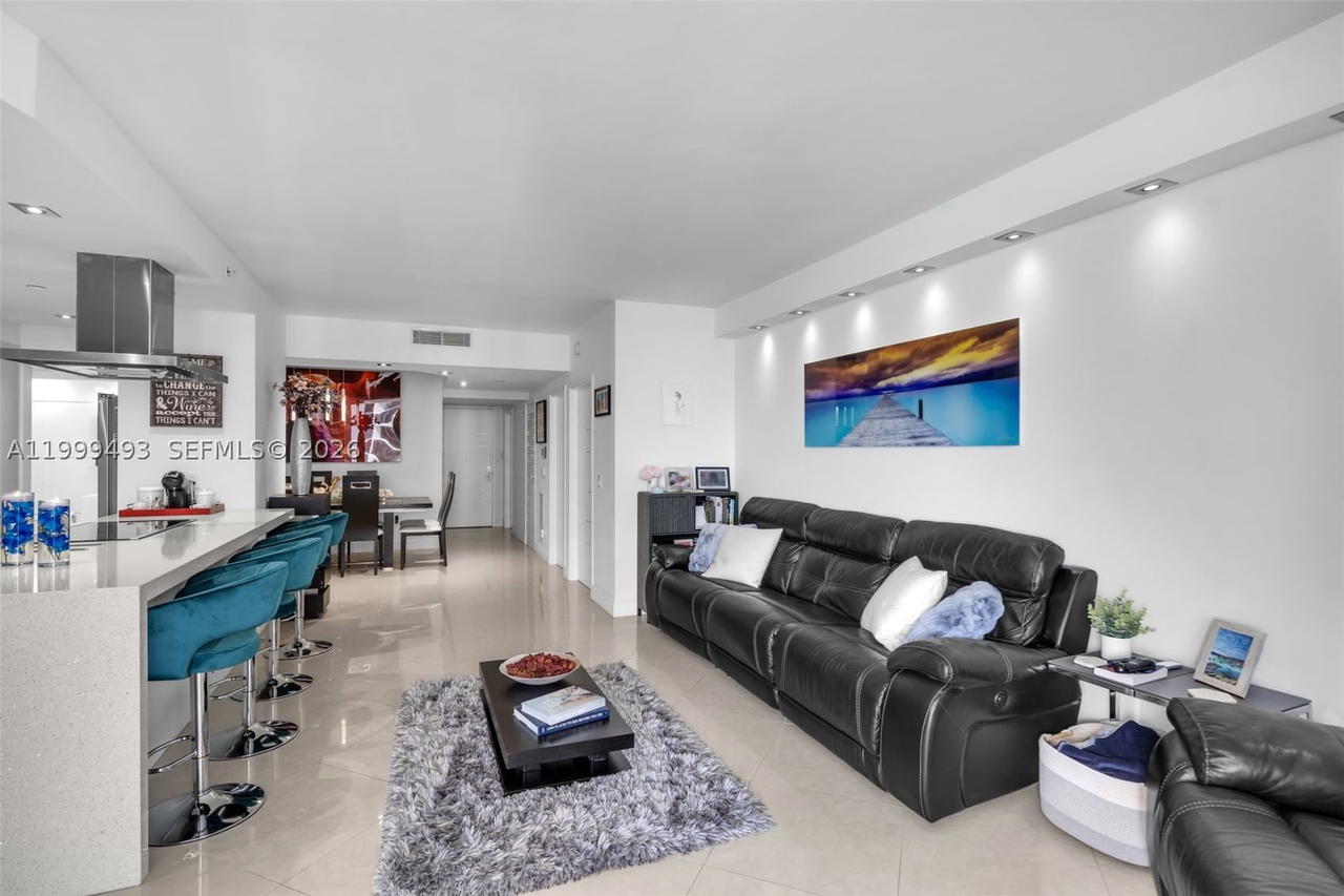 Real estate property located at 4775 Collins Ave #3608, Miami-dade, Green Diamond Condo, Miami Beach, FL