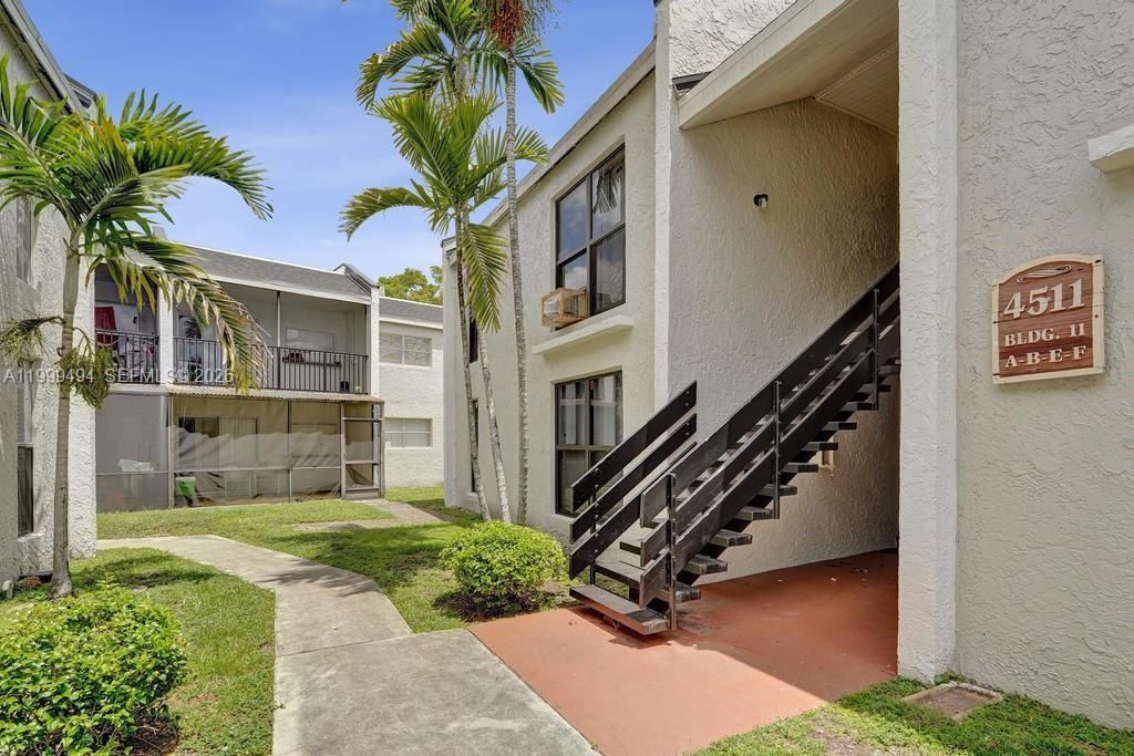 Real estate property located at 4511 Treehouse Ln B, Broward, Arbor Keys Condo, Tamarac, FL